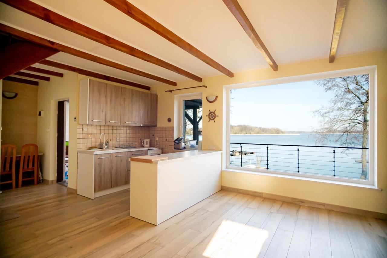 Lake House Listomie Kruszwin Luaran gambar